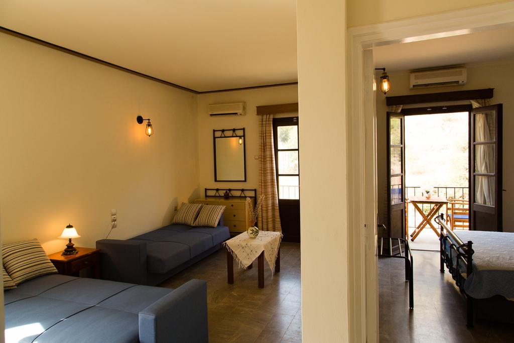 Hotel Porto Potha Telendos Bagian luar foto