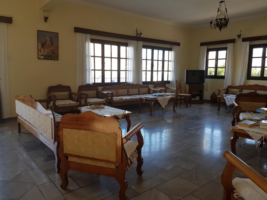 Hotel Porto Potha Telendos Bagian luar foto